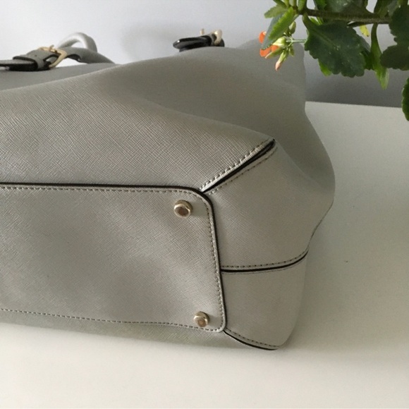 Kate Spade Cove Street Ariel Cliff Grey Silver Trim Tote Bag - Picture 5 of 12